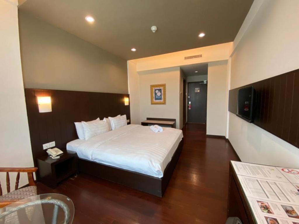 Kemena View Hotel Кучинг Экстерьер фото