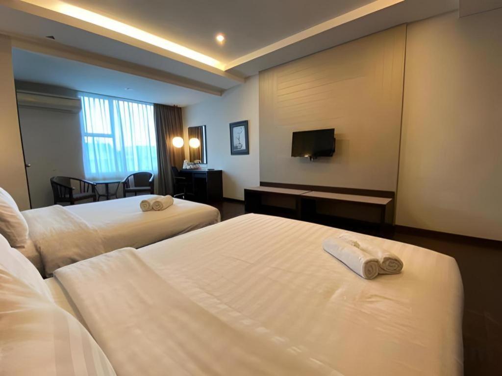 Kemena View Hotel Кучинг Экстерьер фото
